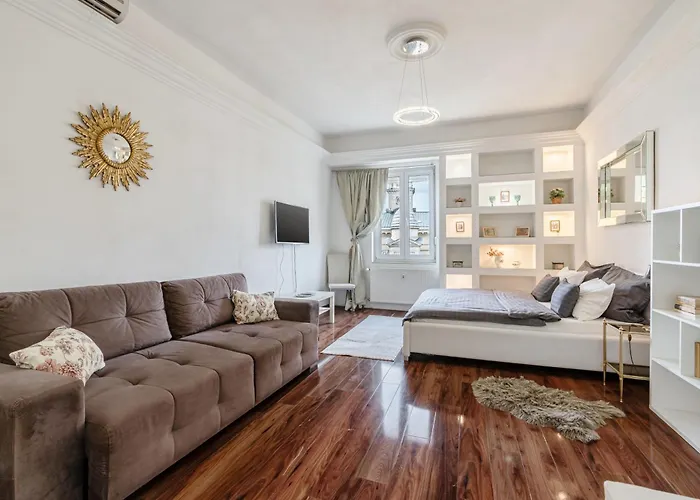 Basilika And Castle Amazing View Luxury Free Parking Upon Reservation Apartamento