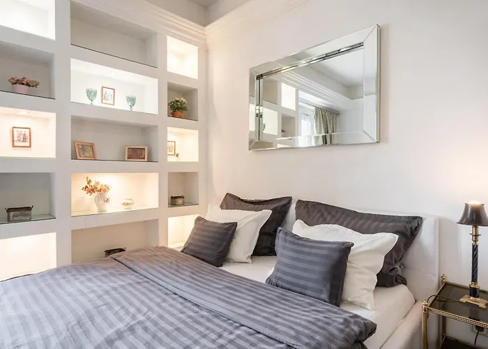 Basilika And Castle Amazing View Luxury Free Parking Upon Reservation 아파트 부다페스트