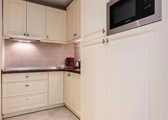 Basilika And Castle Amazing View Luxury Free Parking Upon Reservation