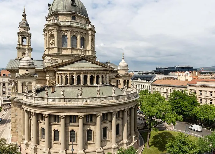 아파트 Basilika And Castle Amazing View Luxury Free Parking Upon Reservation