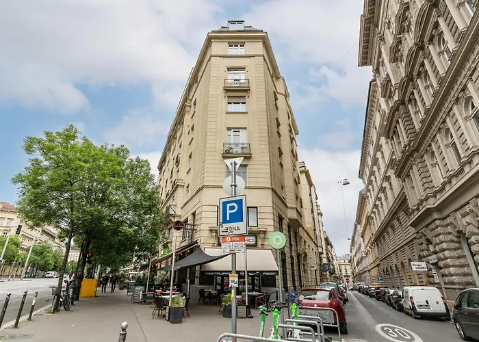 Basilika And Castle Amazing View Luxury Free Parking Upon Reservation